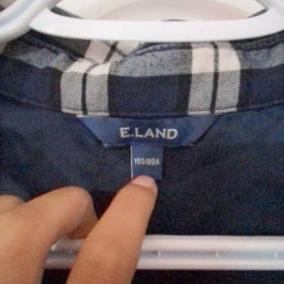 E.Land 2 piece connected set - Picture 3 of 3